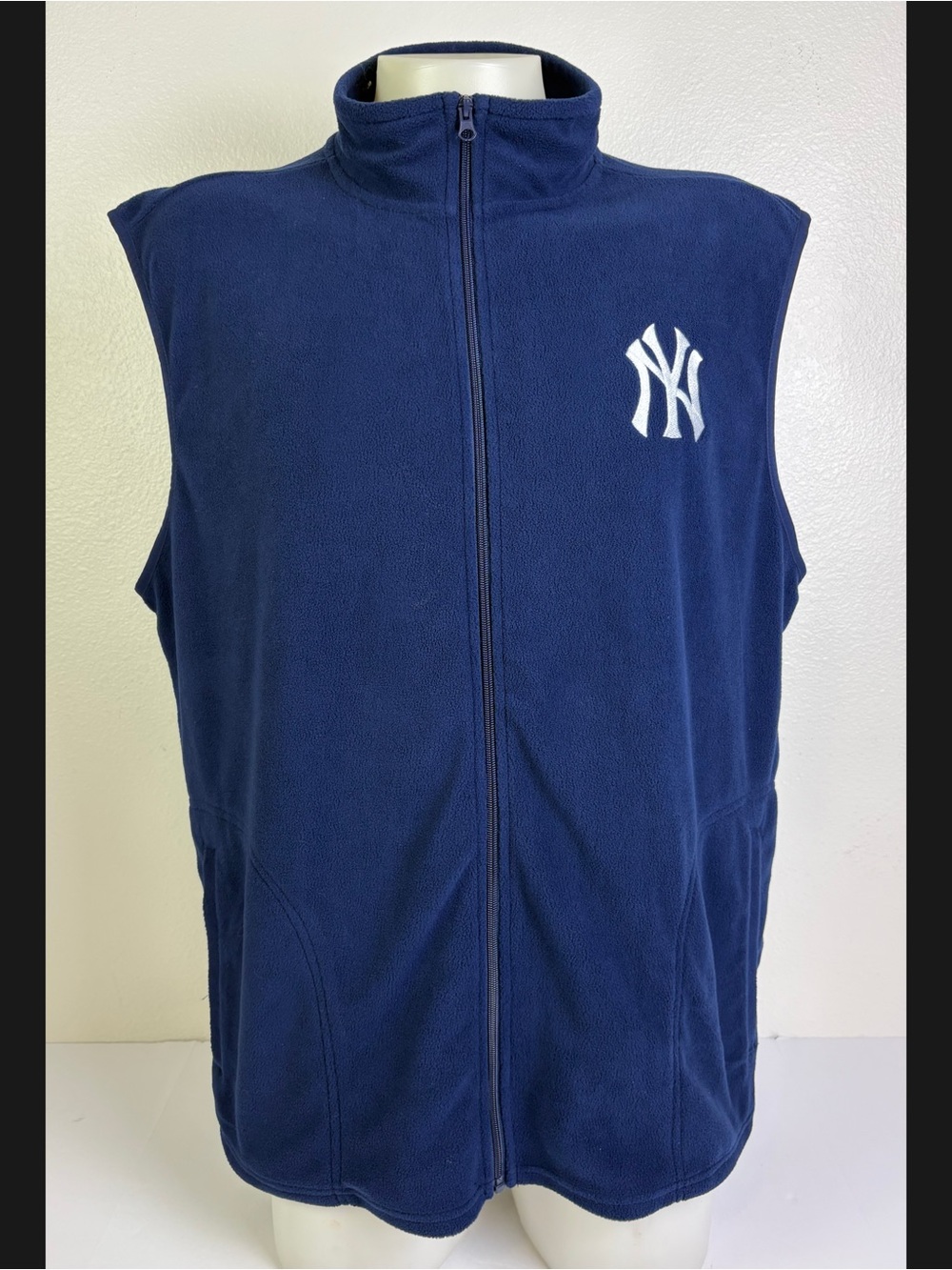 New York Yankees Baby Ruth Promo Fleece
Vest Adult XL Navy MLB Full Zip
